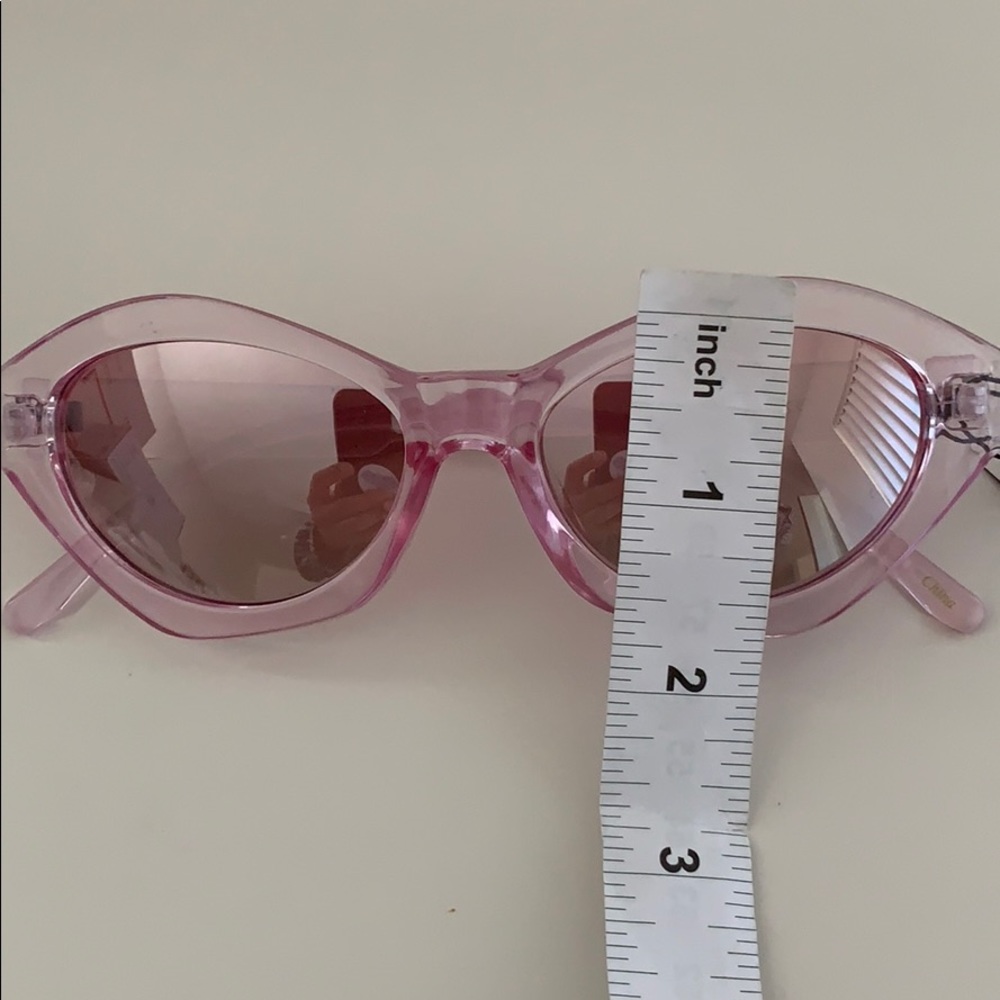 π π SUNGLASSES - Picture 6 of 7
